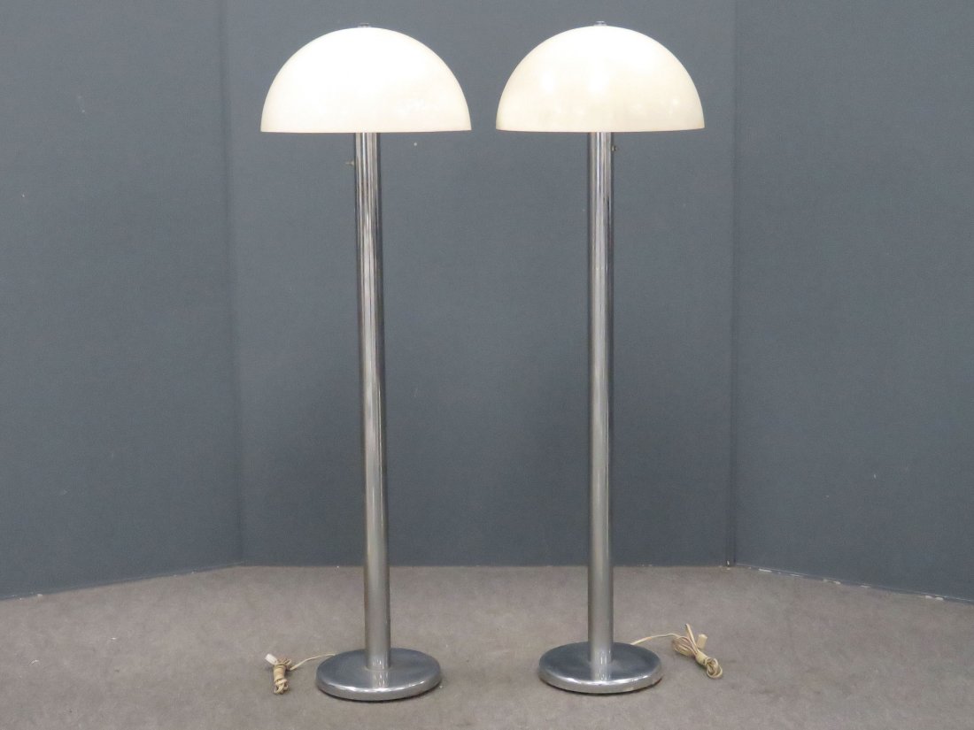 PAIR MID-CENTURY MODERN CHROME LAMPS (1 of 7)