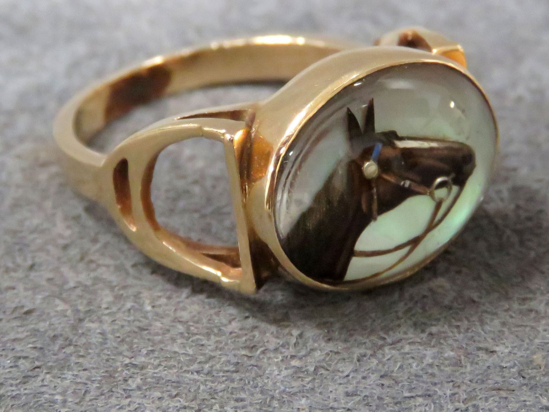 14K YELLOW GOLD REVERSE INTAGLIO HORSE RING (1 of 4)