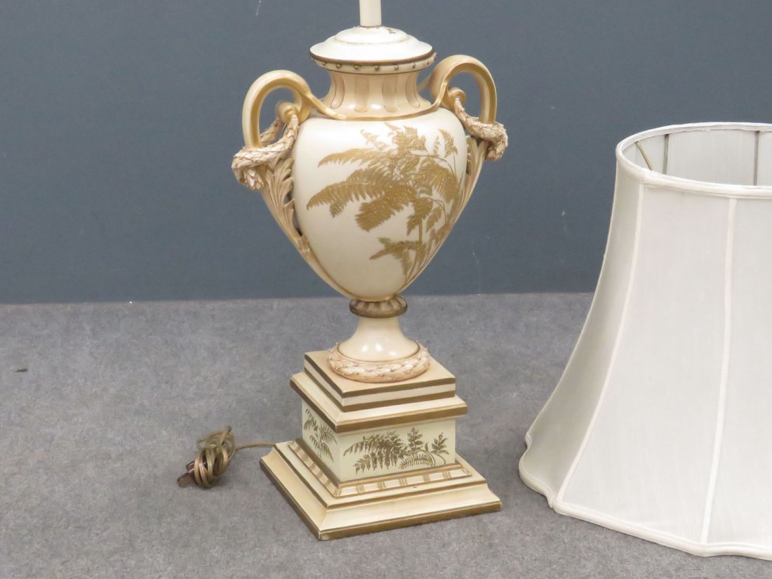 ROYAL WORCESTER GILT DECORATED VASE LAMP (1 of 8)