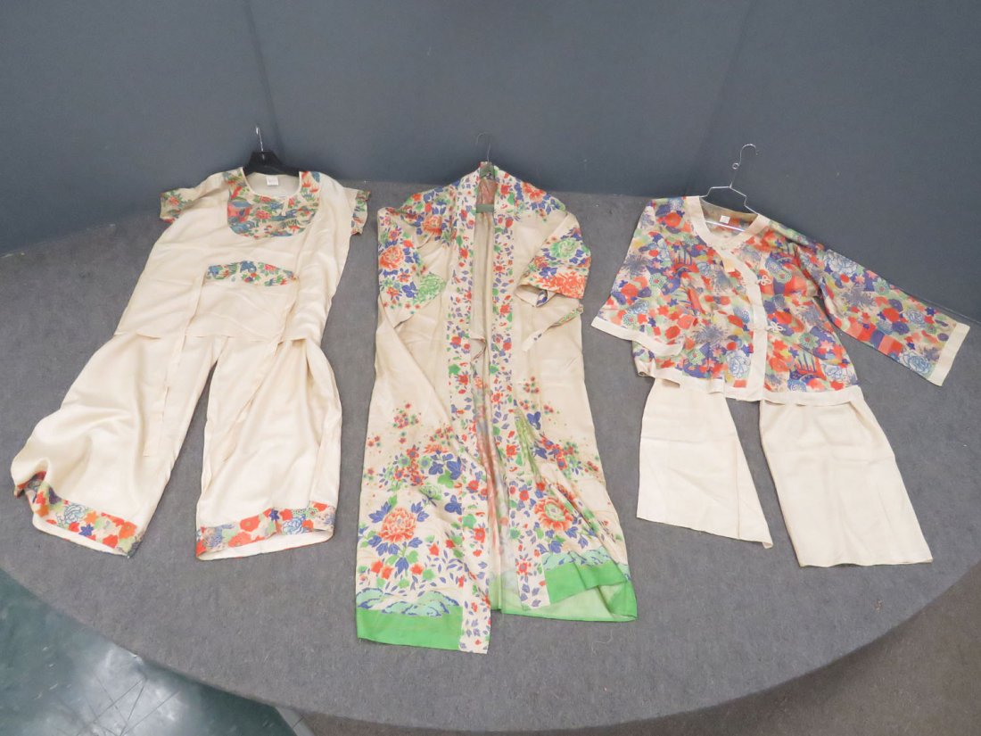 LOT (3) SINO/JAPANESE INCLUDING SILK ROBE (1 of 4)