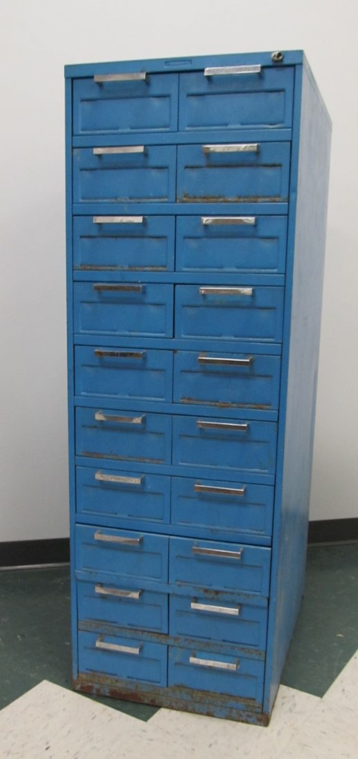 STEEL MULTI-DRAWER CABINET FILLED WITH HARDWARE (1 of 2)