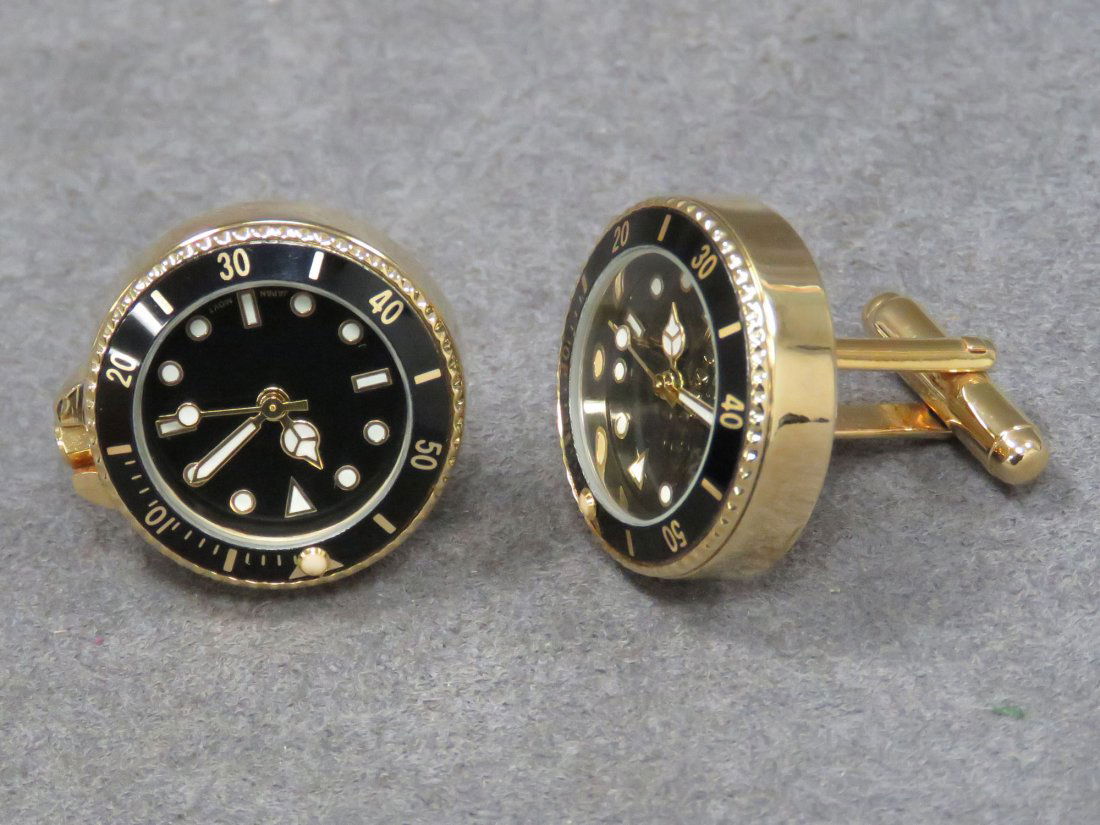 PAIR GOLD FILLED SPORTS WATCH CUFFLINKS (1 of 3)