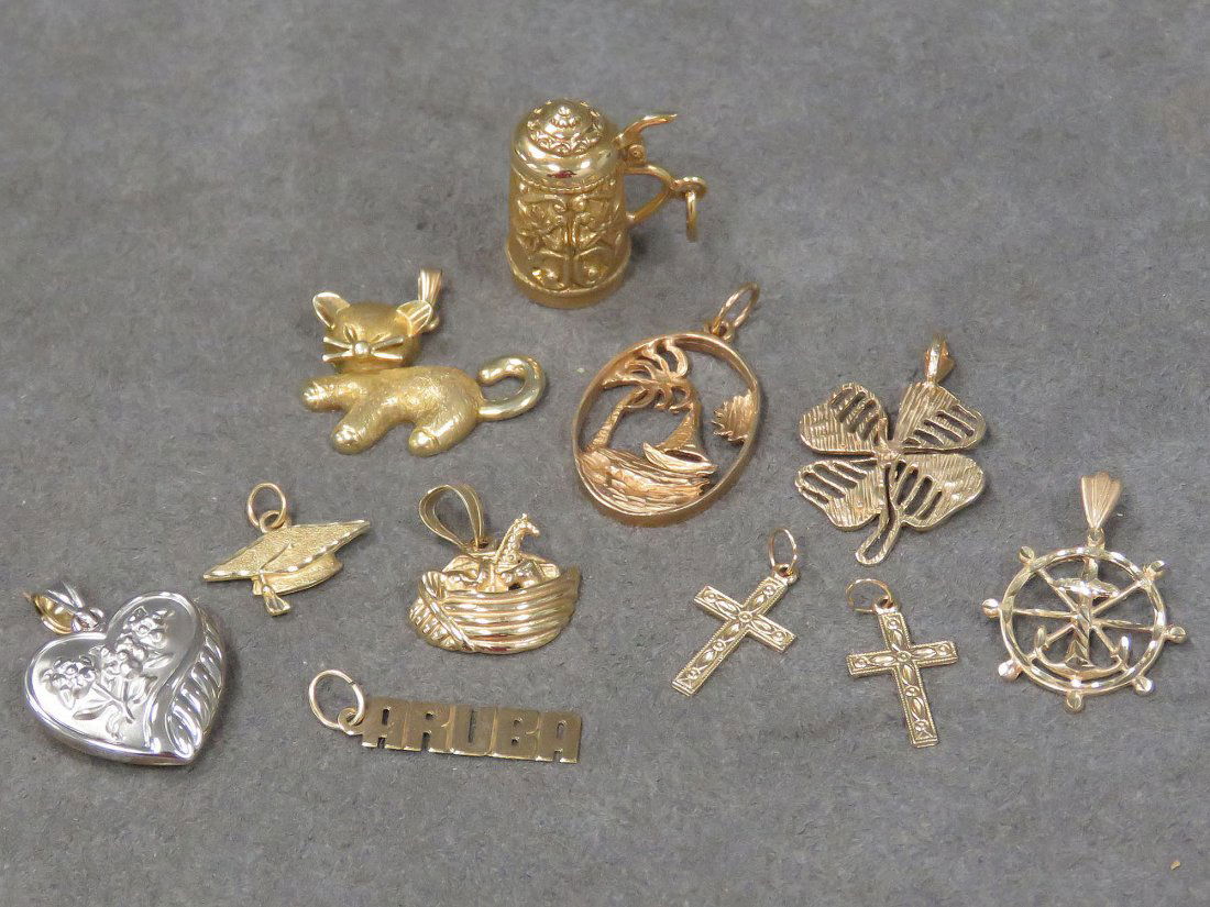 LOT (11) 14K & 18K YELLOW GOLD CHARMS (1 of 1)