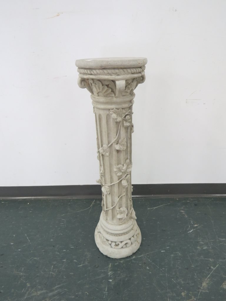 CAST STONE COLUMN PEDESTAL (1 of 2)