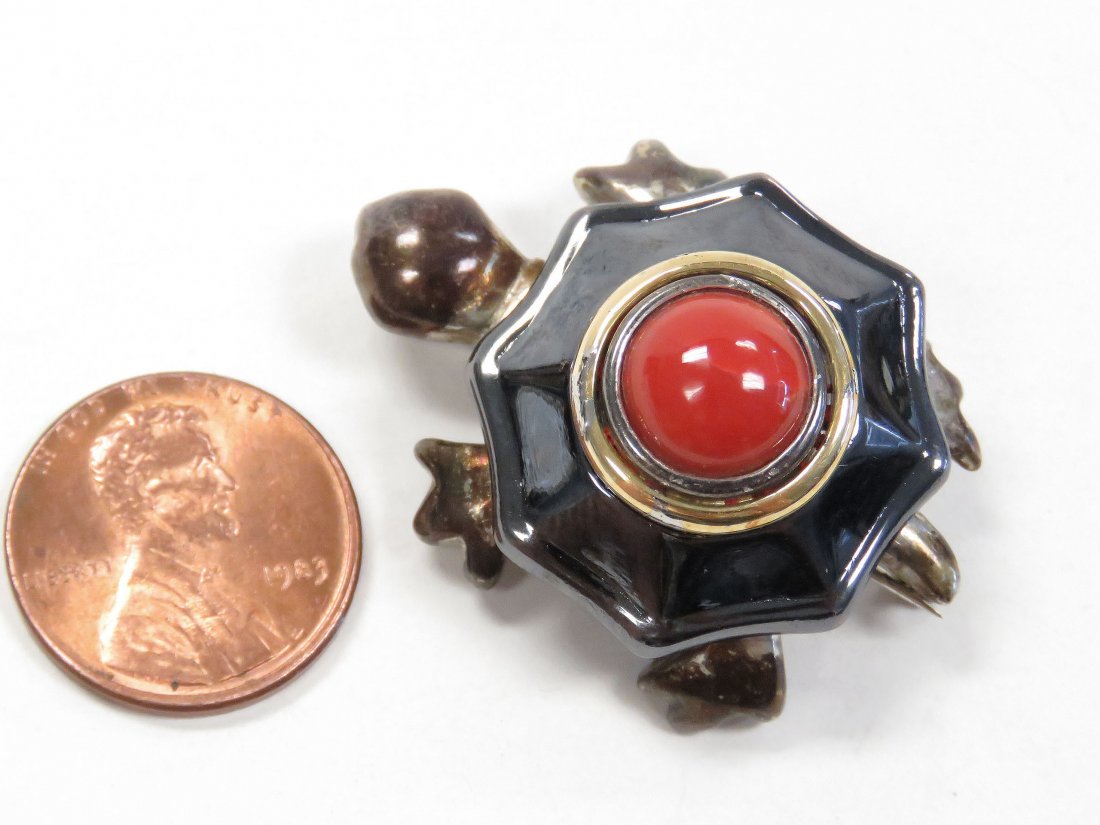 TIFFANY & CO. STERLING/18K YELLOW GOLD, PIN (1 of 5)