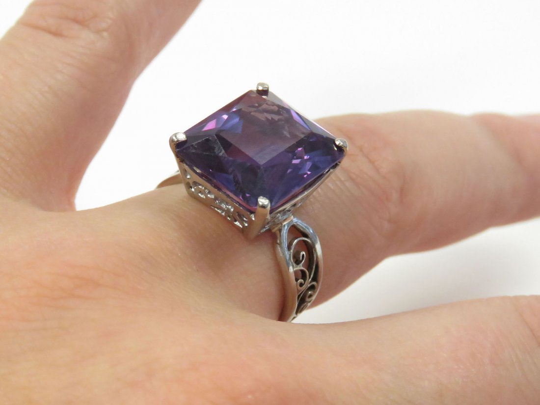 18K GOLD FILIGREE MOUNTED 13.0CT SYNTHETIC RING (1 of 3)