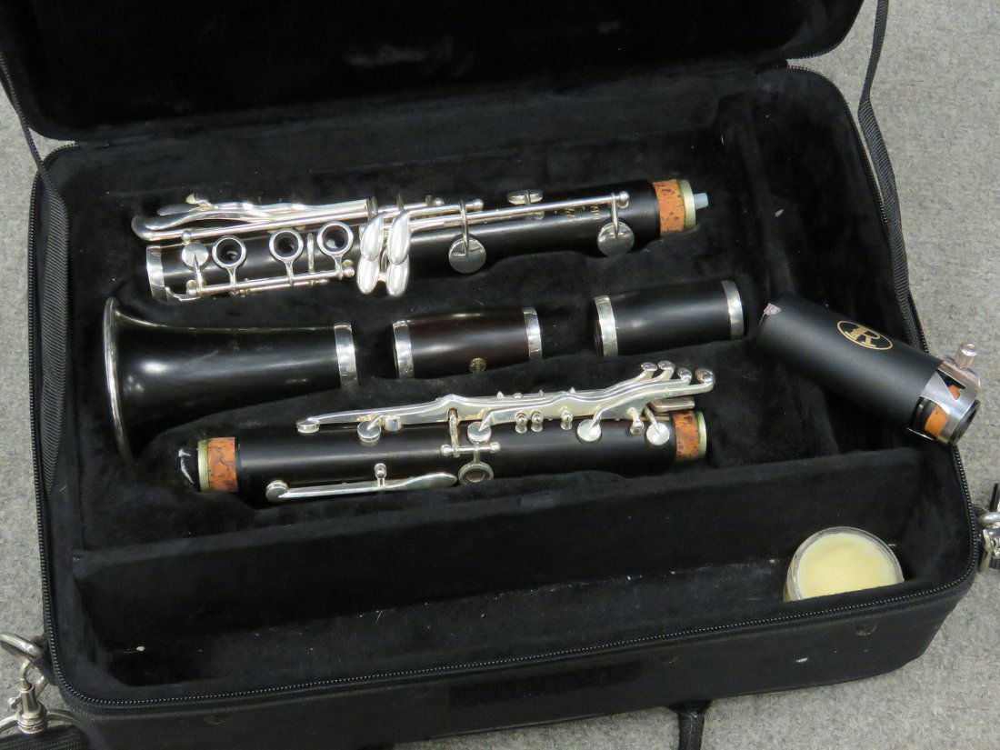 LE BLANC, PARIS OPUS MODEL 1190S CLARINET (1 of 3)