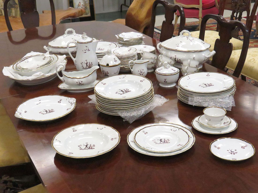 SET ARABIA, FINLAND "DIANA" DINNER WARE (1 of 4)