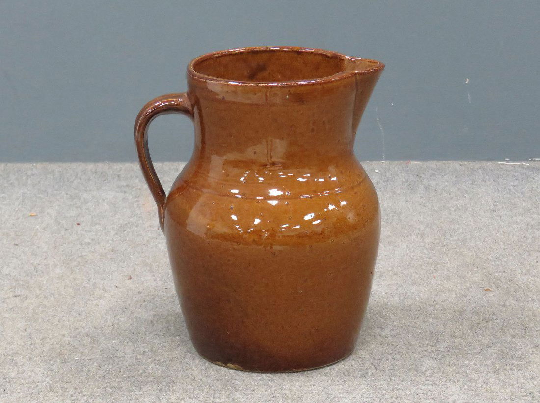 BENNINGTON AND ROCKINGHAM GLAZE FARM PITCHER (1 of 3)