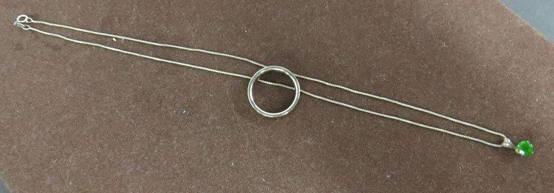 LOT (2) INCLUDING 14K/TITANIUM RING: LOT (2) INCLUDING 14K/TITANIUM RING AND STERLING NECKLACE WITH GREEN STONE PENDANT