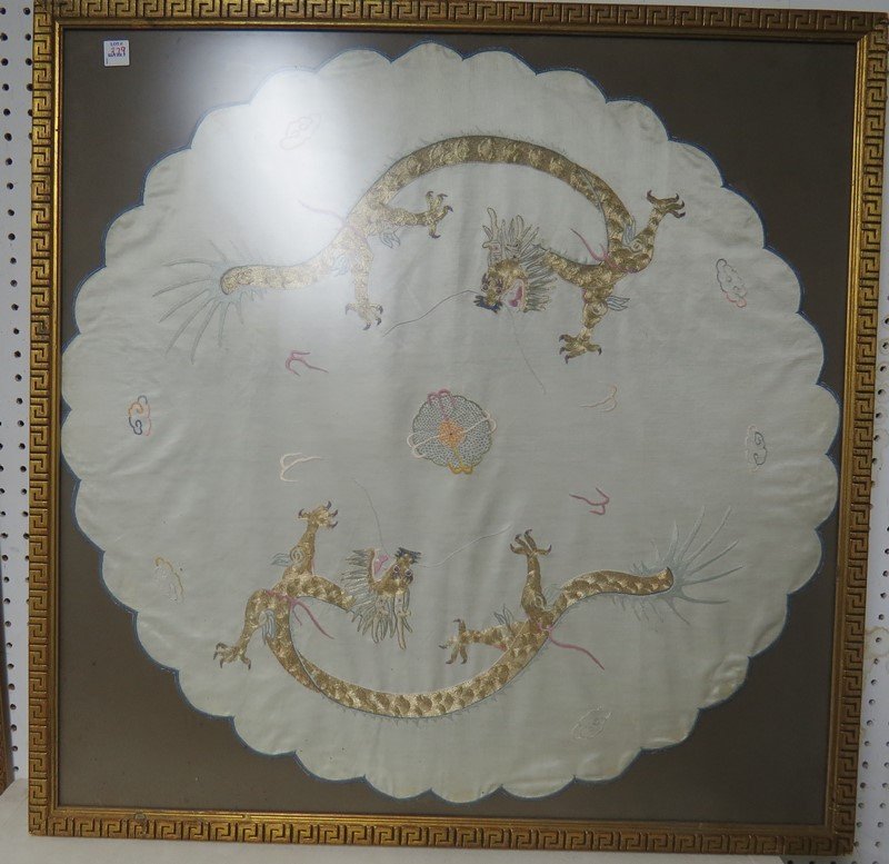 CHINESE METALIAC THREAD COUCH WORK TABLE COVER (1 of 1)