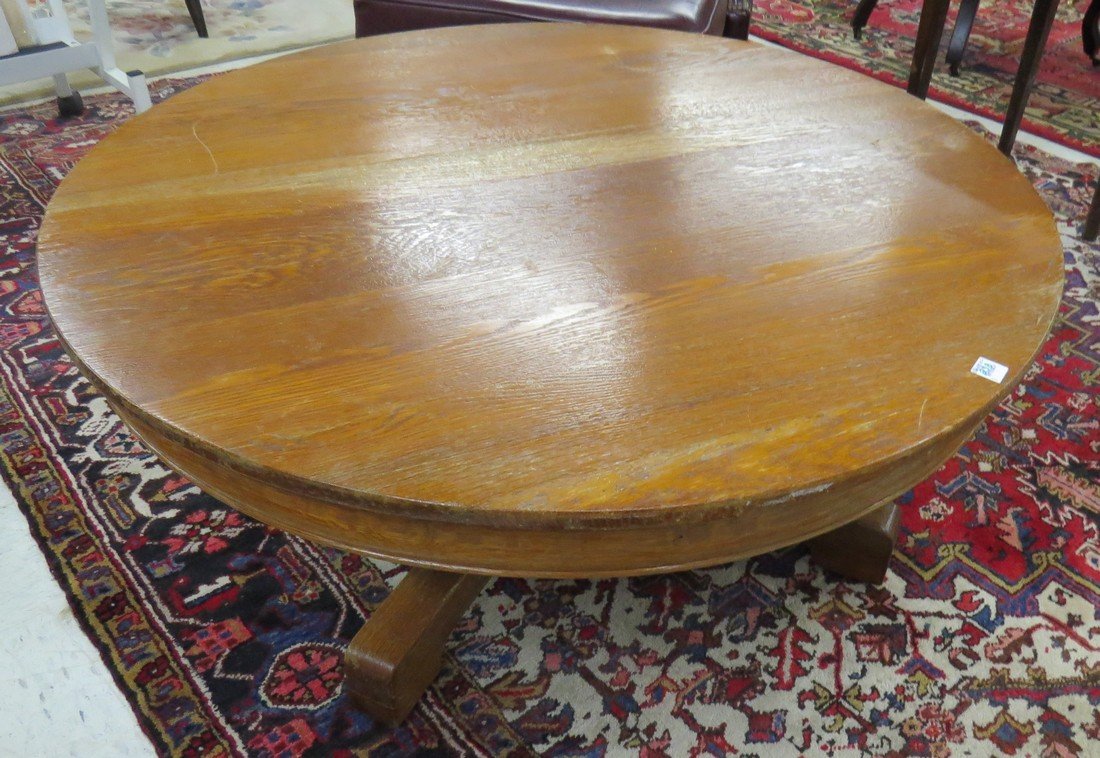VINTAGE FOUND OAK PEDESTAL BASE COFFEE TABLE (1 of 2)