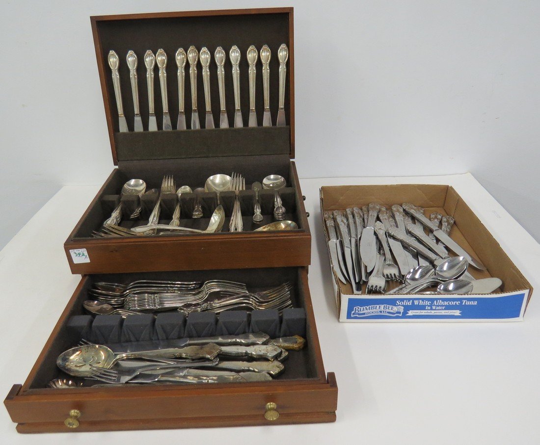 (2) BOX LOTS ASSORTED SILVER PLATE FLATWARE (1 of 8)