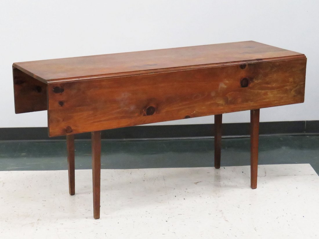 COUNTRY PINE PEMBROKE STYLE DROP LEAF TABLE: COUNTRY PINE PEMBROKE STYLE DROP LEAF TABLE, 20TH CENTURY. HEIGHT 29 1/2"; WIDTH 58"