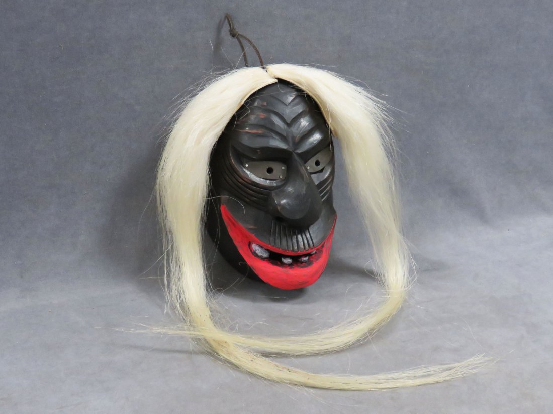 IROQUOIS CARVED AND PAINTED FALSE FACE MASK: IROQUOIS CARVED AND PAINTED FALSE FACE MASK. HEIGHT 11"