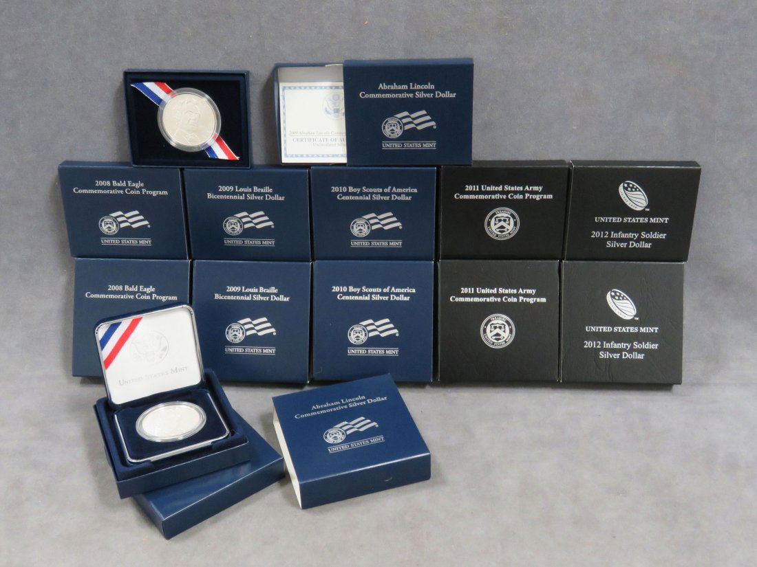 LOT (12) ASSORTED COMMEMORATIVE SILVER DOLLAR COIN: LOT (12) ASSORTED COMMEMORATIVE SILVER DOLLAR COINS INCLUDING (2) 2008 BALD EAGLE (PR & UNC); (2) 2009 ABRAHAM LINCOLN (PR & UNC); (2) 2009 LOUIS BRAILLE (PR & UNC); (2) 2010 BOY SCOUTS (PR & UNC); (2