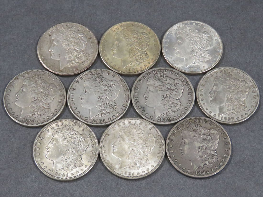 LOT (10) ASSORTED MORGAN SILVER DOLLAR COINS: LOT (10) ASSORTED MORGAN SILVER DOLLAR COINS