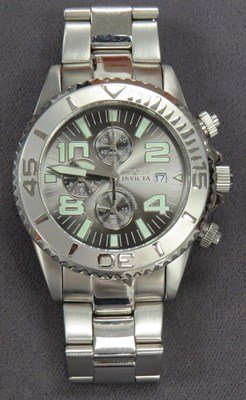 INVICTA STAINLESS, (2494) QUARTZ WATCH: INVICTA STAINLESS, (2494) QUARTZ PROFESSIONAL CHRONOGRAPH WRISTWATCH WITH BRACELET BAND