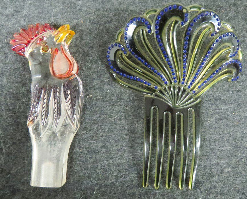 LOT (2) INCLUDING LUCITE ROOSTER PARASOL HANDLE (1 of 2)