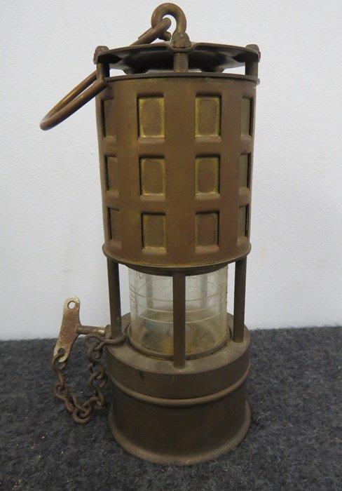 VINTAGE KOEHLER MINER'S LANTERN (1 of 2)