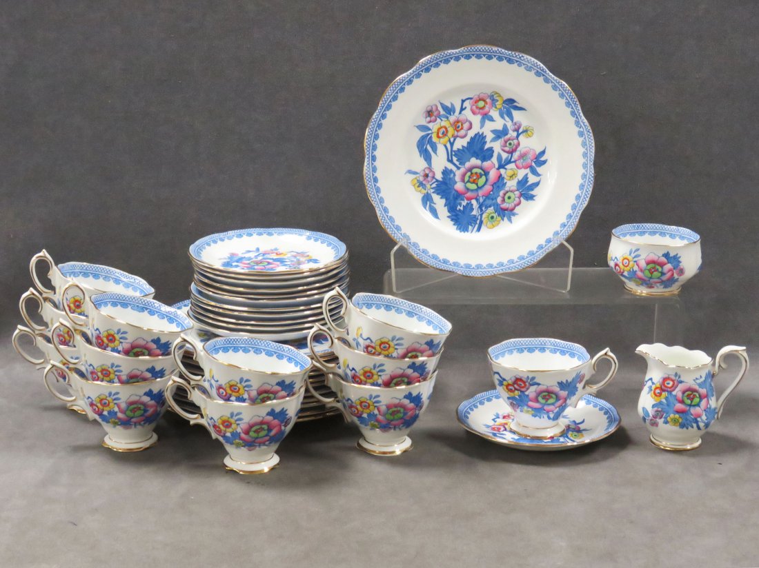 ROYAL ALBERT DECORATED PORCELAIN DESSERT SERVICE (1 of 4)