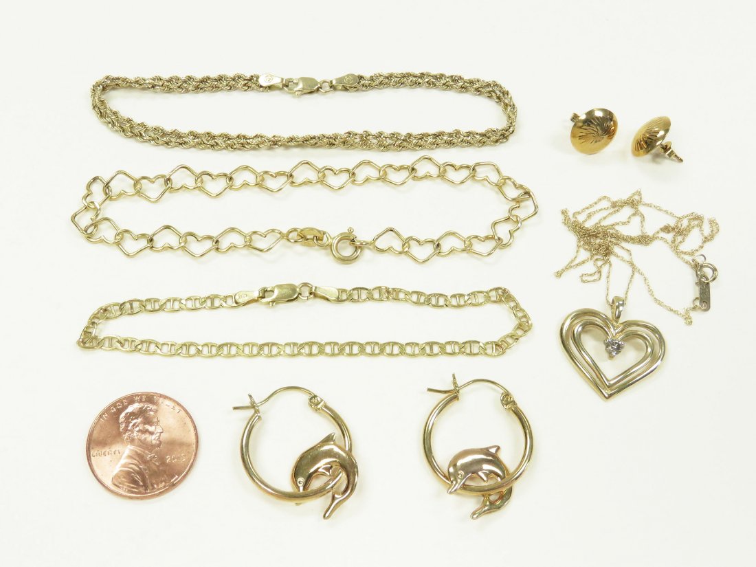 LOT ASSORTED 10K YELLOW GOLD JEWELRY (1 of 1)
