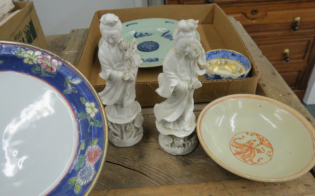 LOT (7) ASSORTED CHINESE CERAMICS INCLUDING PAIR BLANC (1 of 4)