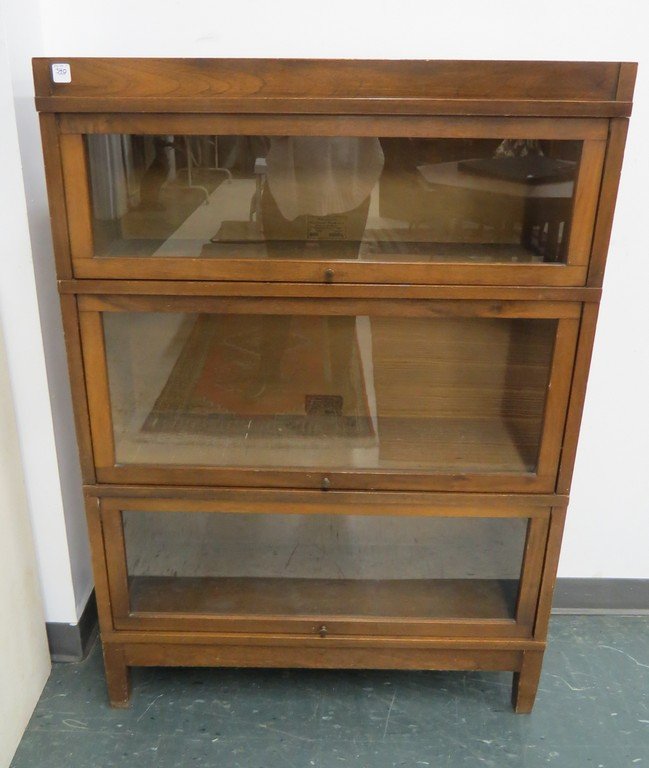 GLOBE-WERNICKE WALNUT 3-SECTION STACKING BOOKCASE WITH (1 of 4)