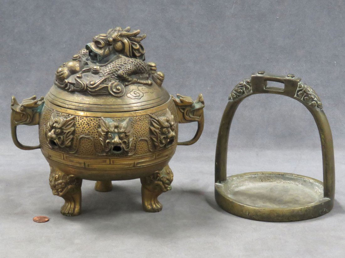LOT (2) INCLUDING CHINESE BRONZE TRI-FOOT CENSOR WITH (1 of 6)