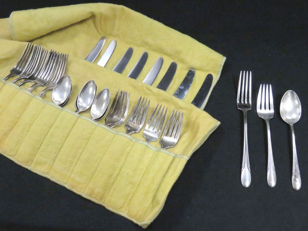 TOWLE "SYMPHONY" STERLING FLATWARE DINNER SET, C.1931 (1 of 2)
