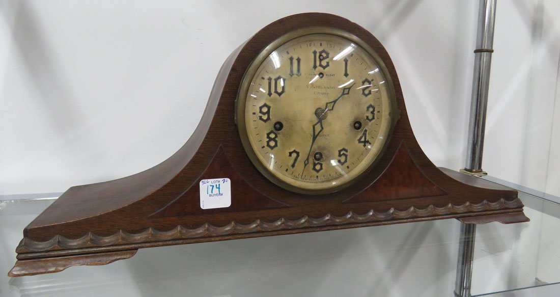 VINTAGE NEW HAVEN MAHOGANY MANTLE CLOCK WITH (1 of 2)