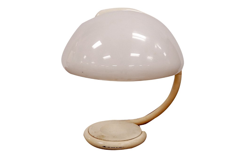 MID-CENTURY PAINTED STEEL ADJUSTABLE DESK LAMP. HEIGHT (1 of 3)