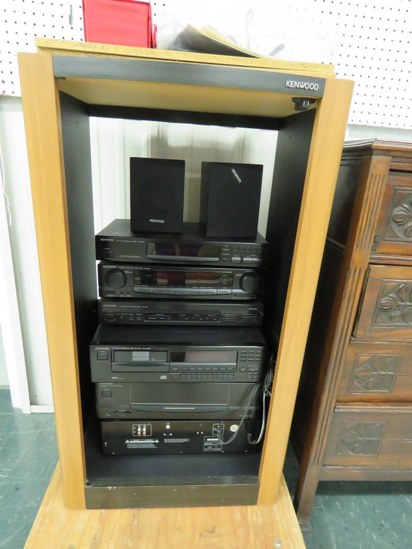 KENWOOD COMPONENT STEREO SYSTEM WITH