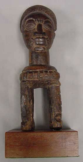 BAULE CARVED HEDDLE PULLEY: BAULE CARVED HEDDLE PULLEY, IVORY COAST. HEIGHT 10 1/2" EX: DR. & MRS. MAX LEWIN, LONDON