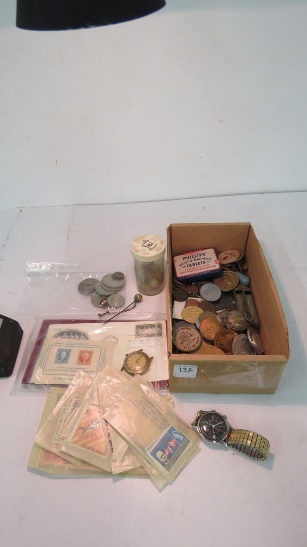 LOT ASSORTED INCLUDING VINTAGE CLAY MARBLES, CASINO (1 of 7)