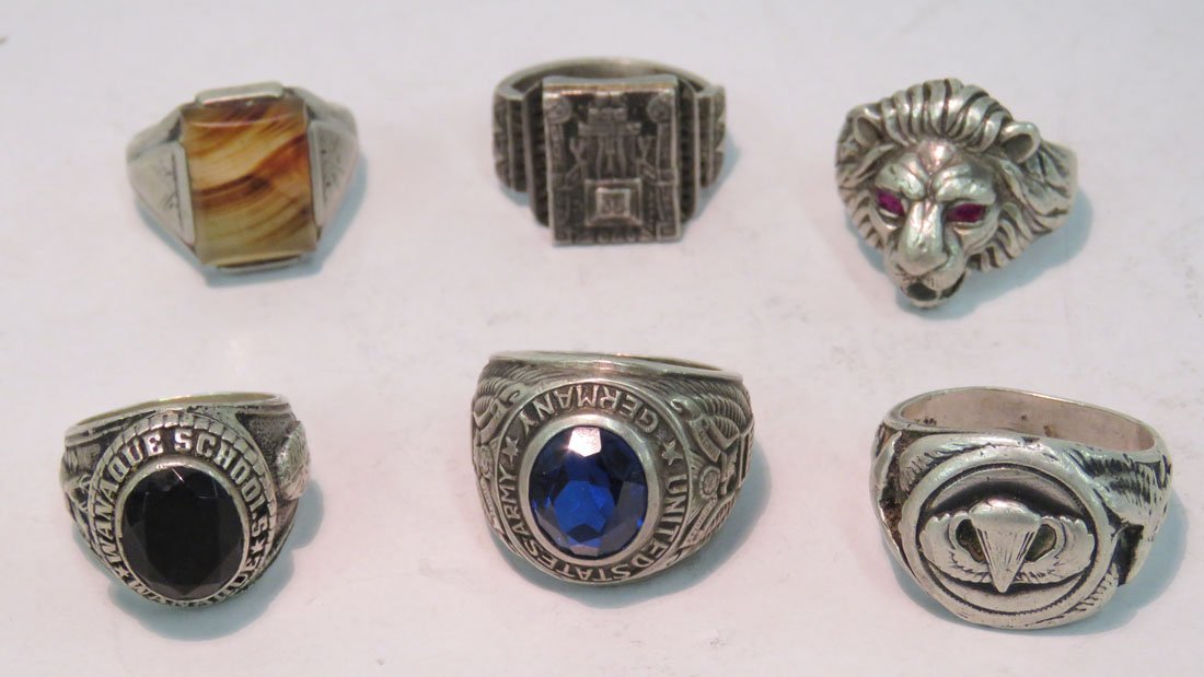 LOT (6) STERLING MEN'S RINGS. RING SIZE 6 1/2-10 1/4; (1 of 2)