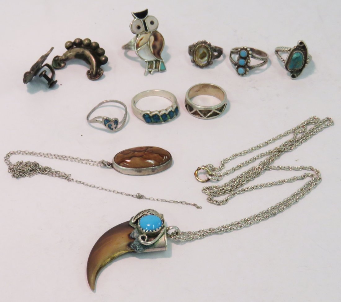 LOT (10) SOUTHWEST AMERICAN INDIAN RINGS, SCREW-BACK (1 of 5)