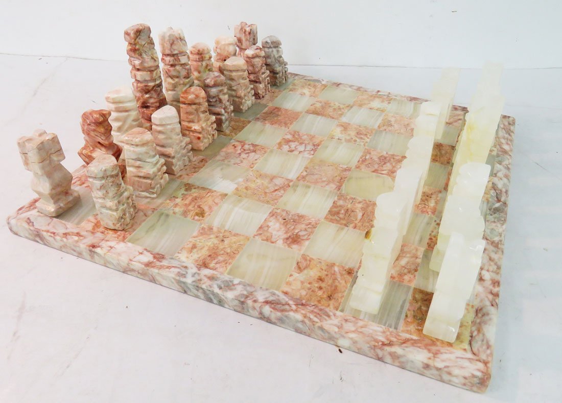 CARVED AGATE CHESS SET WITH INLAID AGATE BOARD. 14 X: CARVED AGATE CHESS SET WITH INLAID AGATE BOARD. 14 X 14"