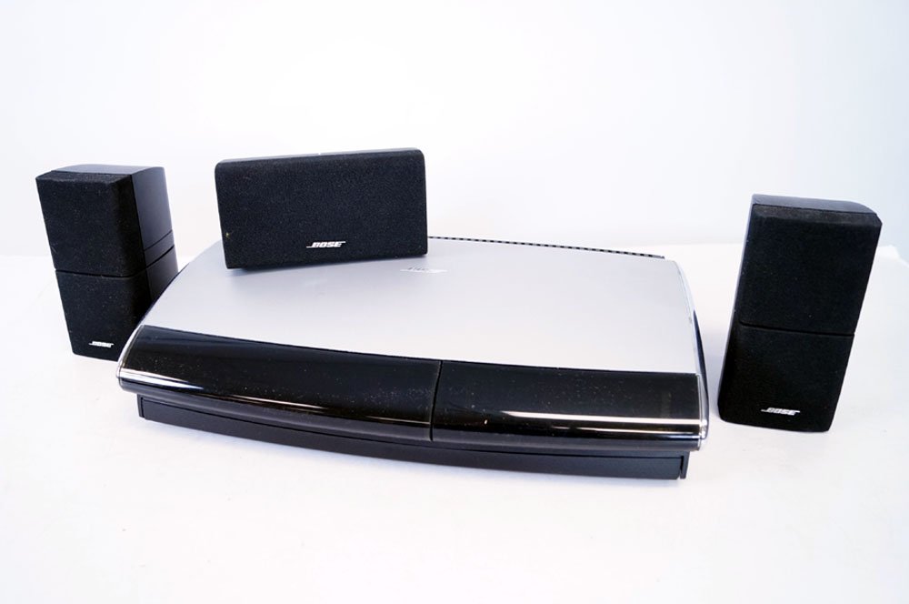 BOSE STEREO/5-CD PLAYER WITH REMOTE AND SURROUND SOUND (1 of 1)