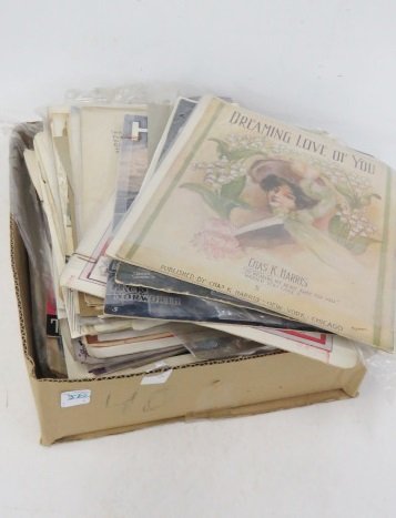 LARGE LOT VINTAGE SHEET MUSIC AND COVER SHEETS, C.1900: LARGE LOT VINTAGE SHEET MUSIC AND COVER SHEETS, C.1900