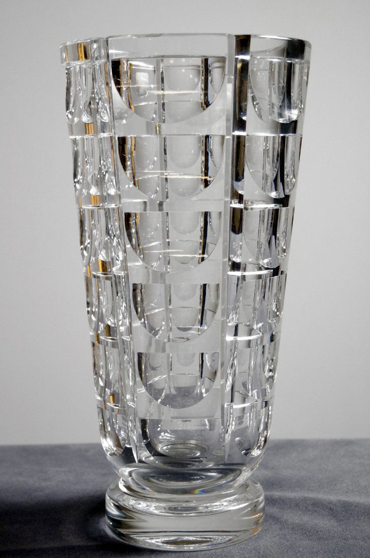 ORREFORS CRYSTAL VASE, SIGNED. HEIGHT 11" (1 of 3)