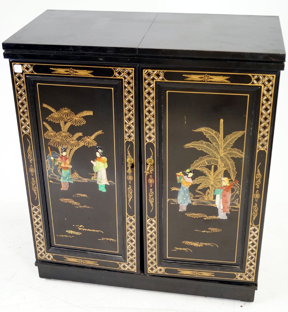 CHINESE CARVED, LACQUERED AND HARDSTONE MOUNTED BAR (1 of 3)