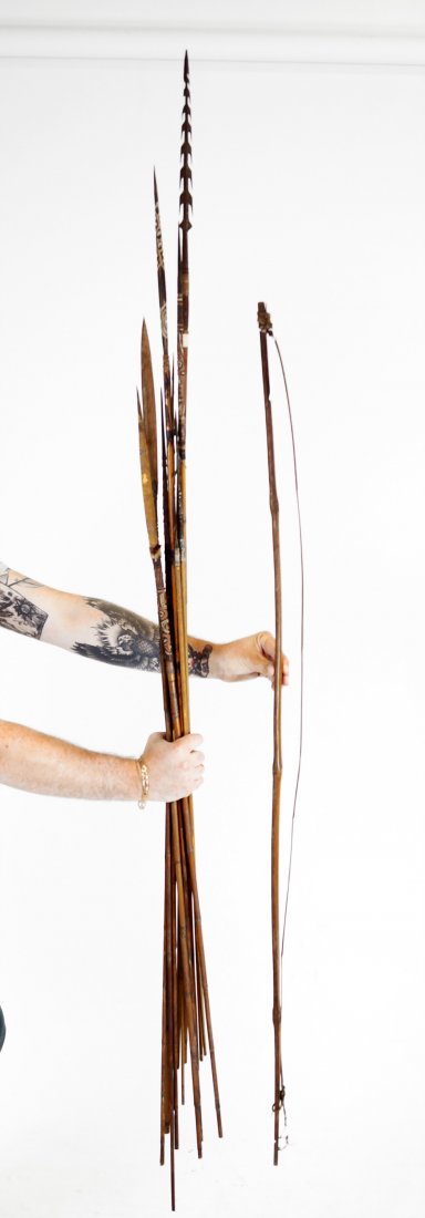 19th 20thc Asmat Tribe Bow Quivers Arrows Apr 28 2019 Kaminski Auctions In Ma