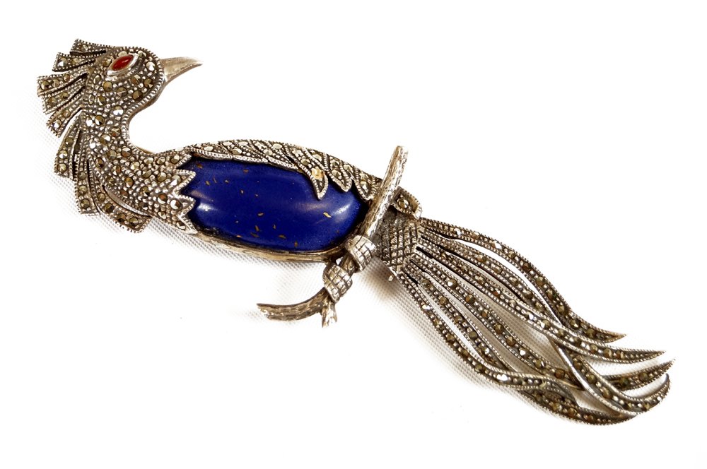 STERLING SILVER AND MARCASITE PARROT PIN. HEIGHT 4 1/2"; (1 of 1)