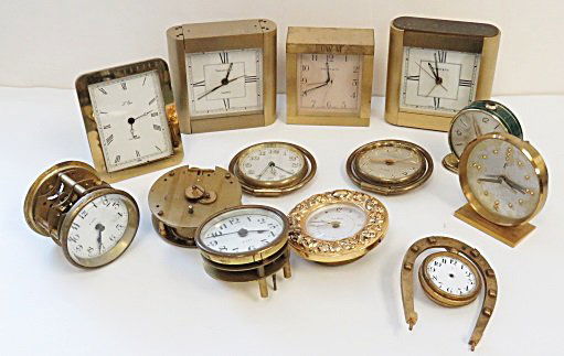 LOT INCLUDING ASSORTED BRASS DESK CLOCKS (TIFFANY & (1 of 10)