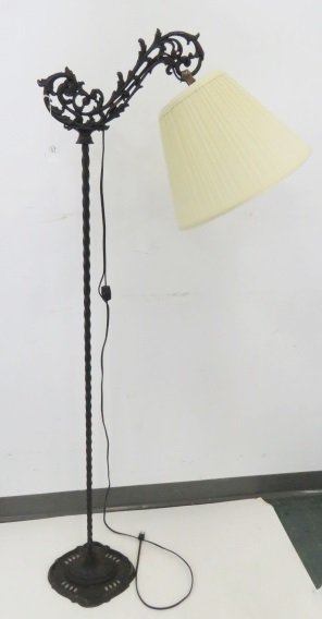 VINTAGE WROUGHT IRON FLOOR LAMP. HEIGHT 57 1/2" (1 of 4)
