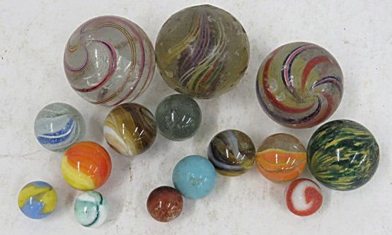 LOT (15) ANTIQUE GLASS MARBLES INCLUDING LARGE SHOOTERS (1 of 4)