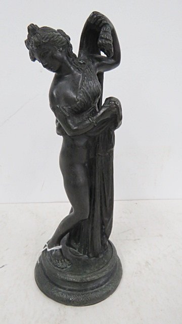 GRAND TOUR ERA, BRONZE STATUE OF VENUS. HEIGHT 11 1/4": GRAND TOUR ERA, BRONZE STATUE OF VENUS. HEIGHT 11 1/4"