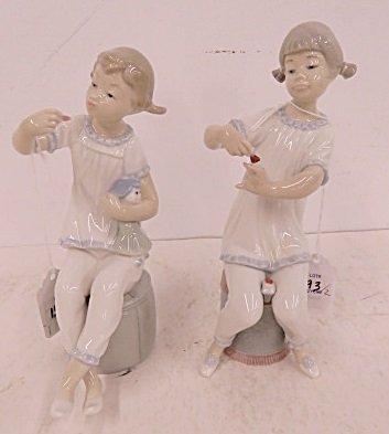 LOT (2) LLADRO DECORATED PORCELAIN FIGURES INCLUDING (1 of 3)