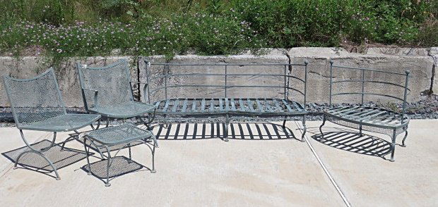 LOT (5) PATIO FURNITURE INCLUDING SET (2) SETTEE AND (1 of 4)